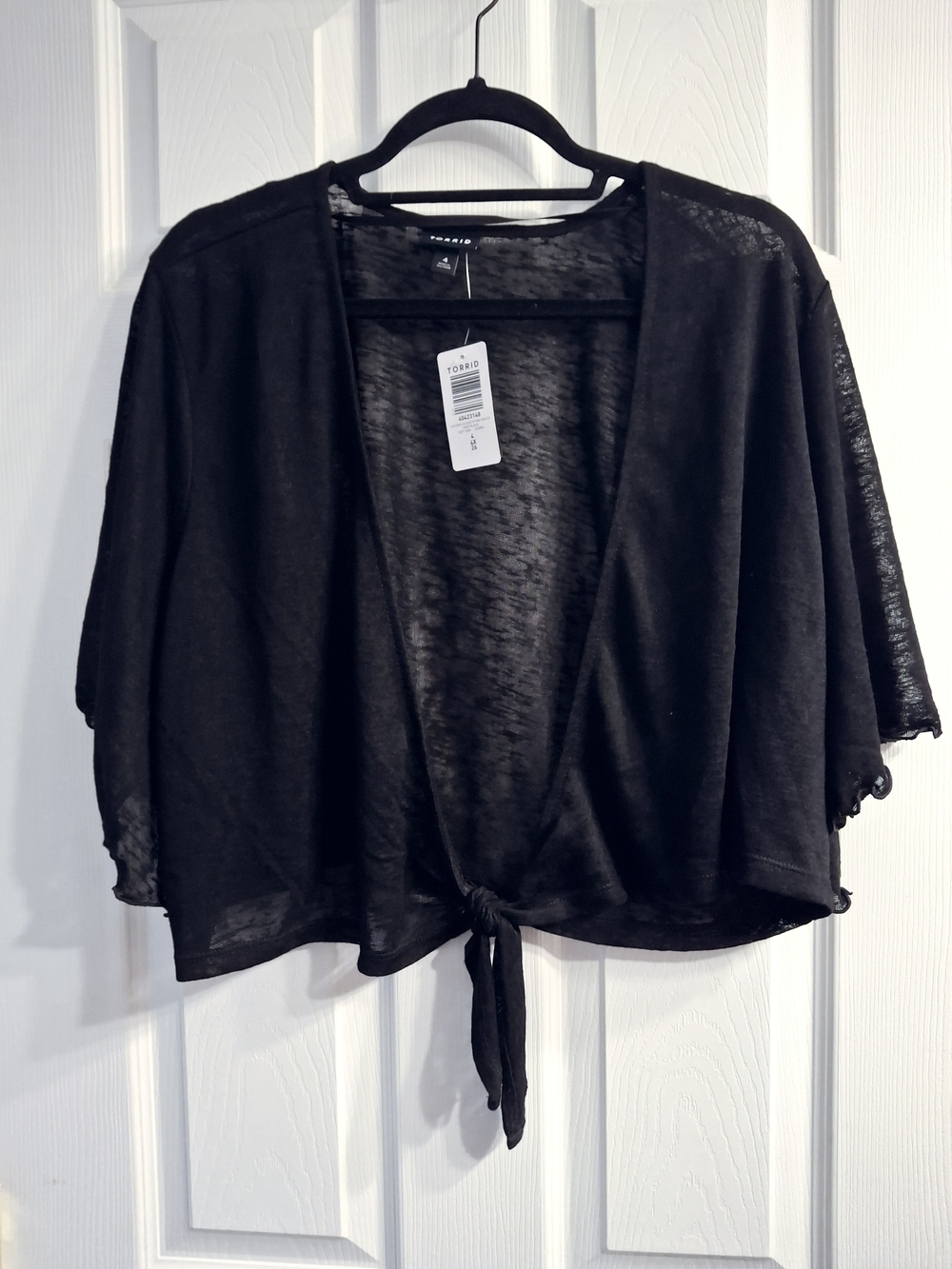 NWT torrid Black Sheer Tie-Front Shrug Size 4x